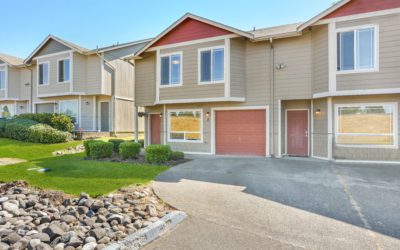 SOLD! Favored Tacoma Townhome