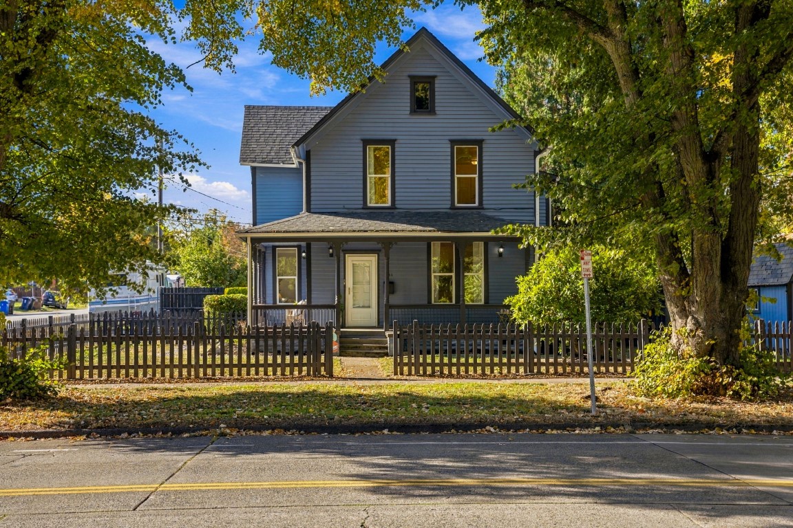 Classic Tacoma Home